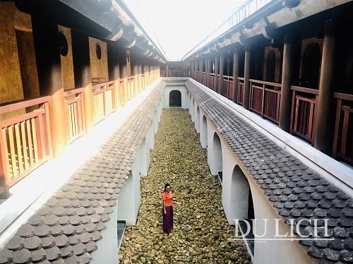 Kiến trúc của Legacy Yên Tử đưa du khách như lạc vào cung điện cổ